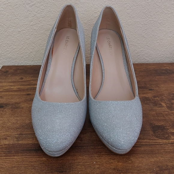 Silver sparkle Le Chateau Heels - Picture 2 of 4